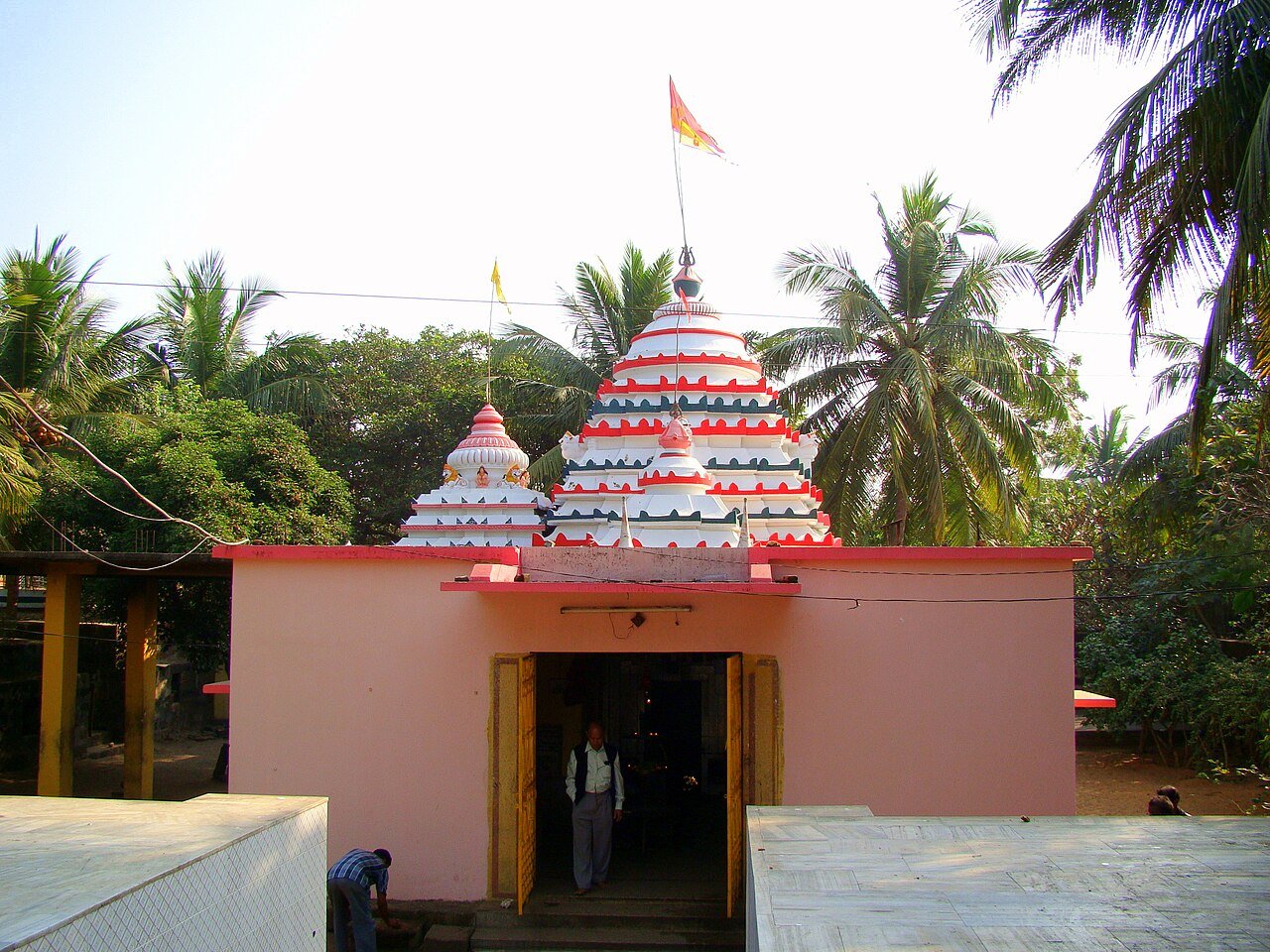 Beleswar Shiva Temple: Ancient Coastal Shrine on Puri-Konark Marine Drive